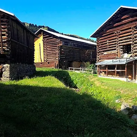 Boutique Pellas 3* Domat